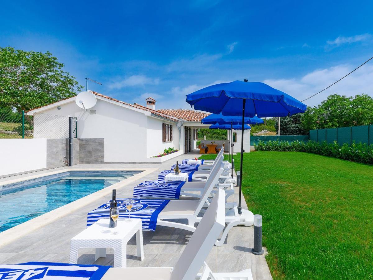 Holiday Home Casa Gverino By Interhome Plomin Bagian luar foto