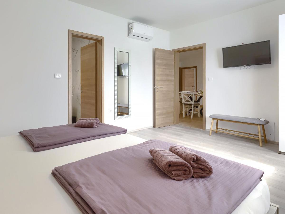 Holiday Home Casa Gverino By Interhome Plomin Bagian luar foto